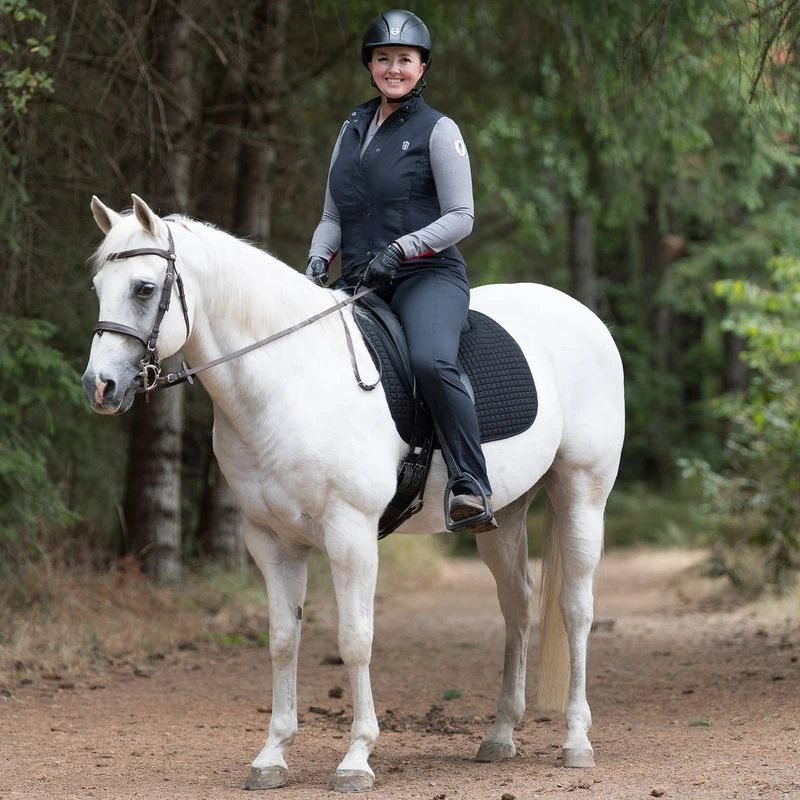 Irideon Women's Terra Trail Vest - Black 4 Irideon Women's Terra Trail Vest - Black - Image 4