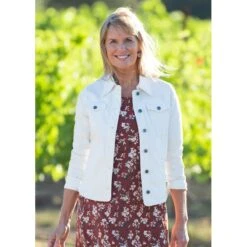 EQL Women's In Motion Jacket - White -Horse Rider Wear 597607 800 800