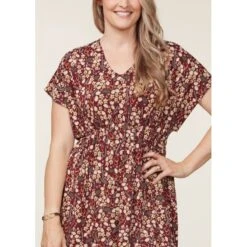 EQL Women's Inspired V-Neck Dress - Sangria Hoofprint Meadow -Horse Rider Wear 645023 800 800